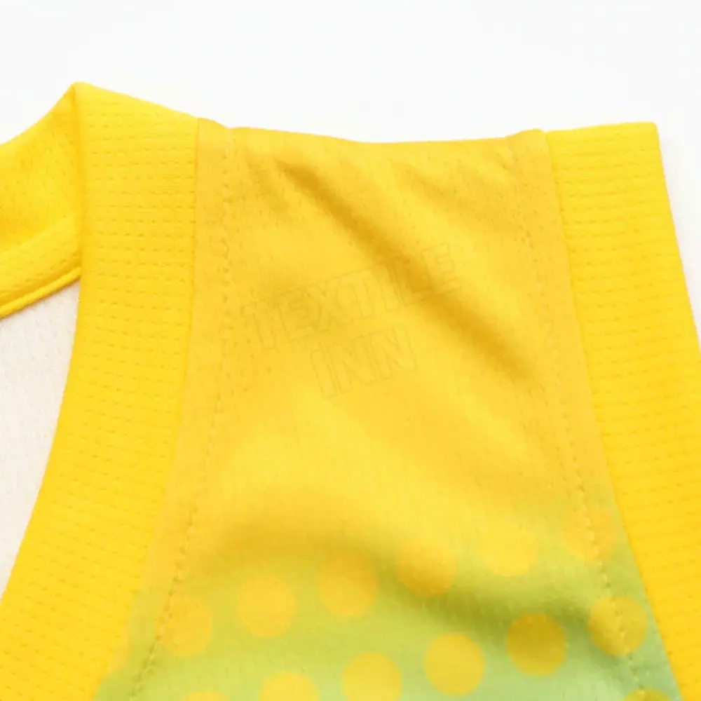 
Made in Pakistan Basketball Uniform Low Price Basketball Uniforms 