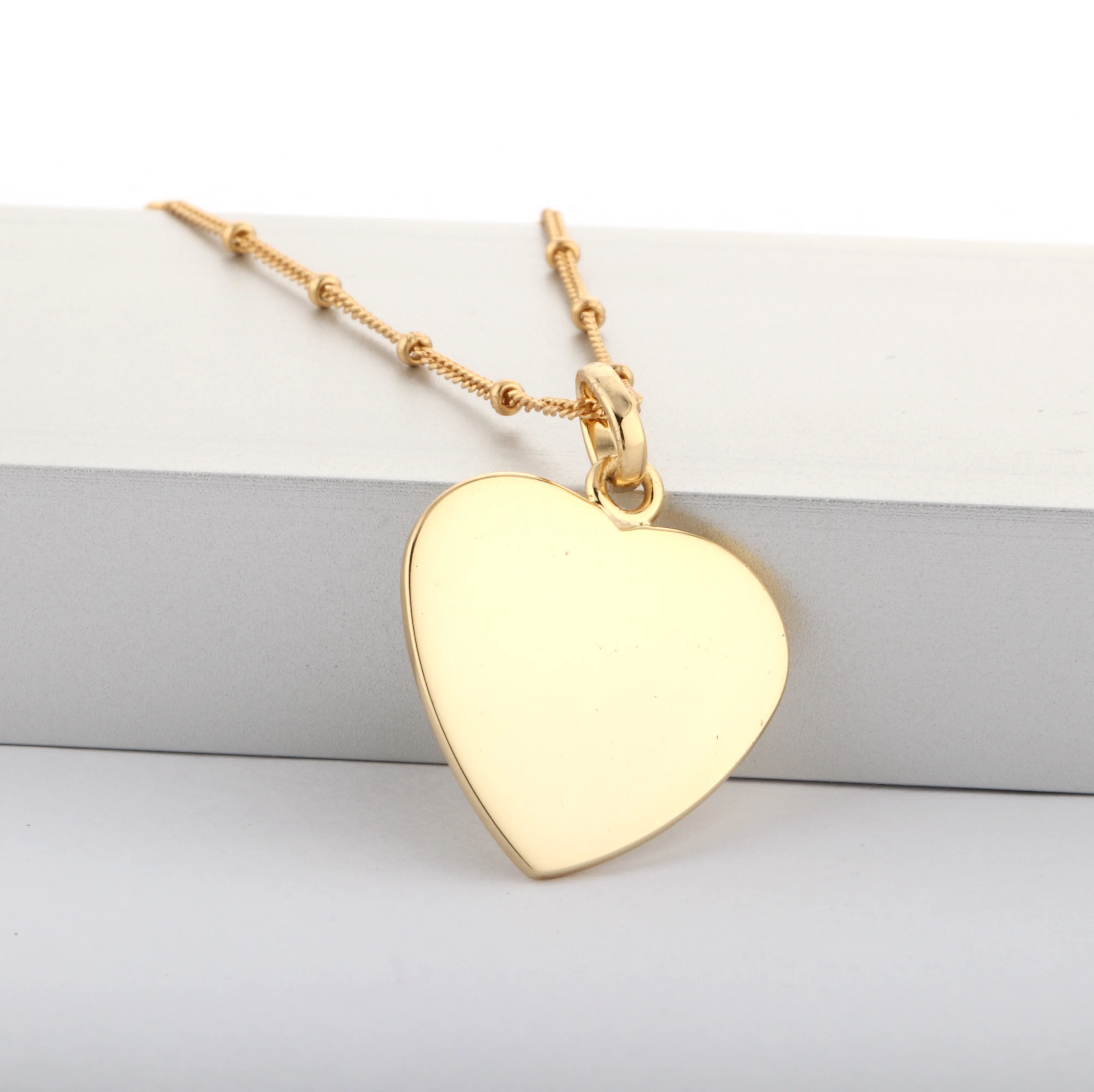 Silver jewelry pendant charm gold plated jewelry Plain Love Heart Disc pendant necklace Engraving silver heart pendants women