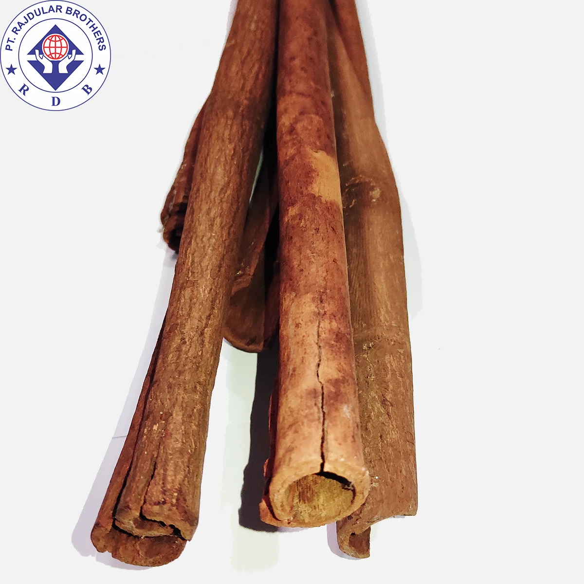 HIGH QUALITY CINNAMON / CASSIA VERA (A LONG STICK)