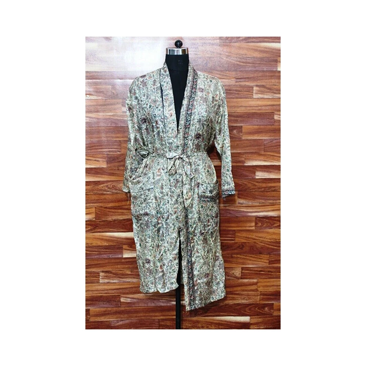 Best Quality Dress Vintage Pure Silk Saree Handmade Women Beachwear Mid Length Kimono Dress available in All Sizes