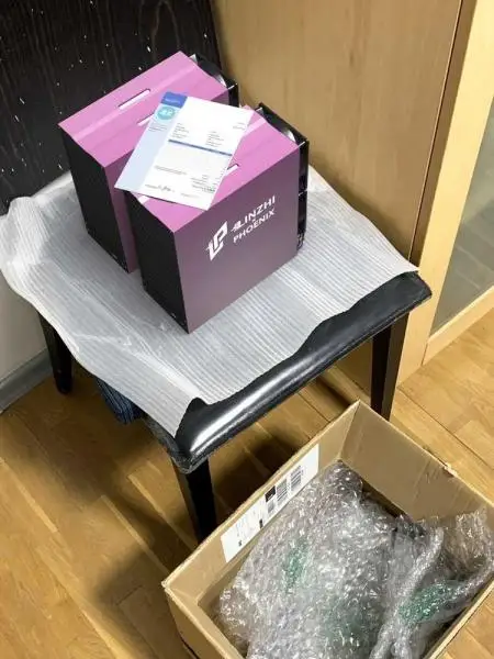 Hot sale for MIner Linzhi Phoenix Ethash Miner 2600mh/s Hashrate Asics Mining Machine