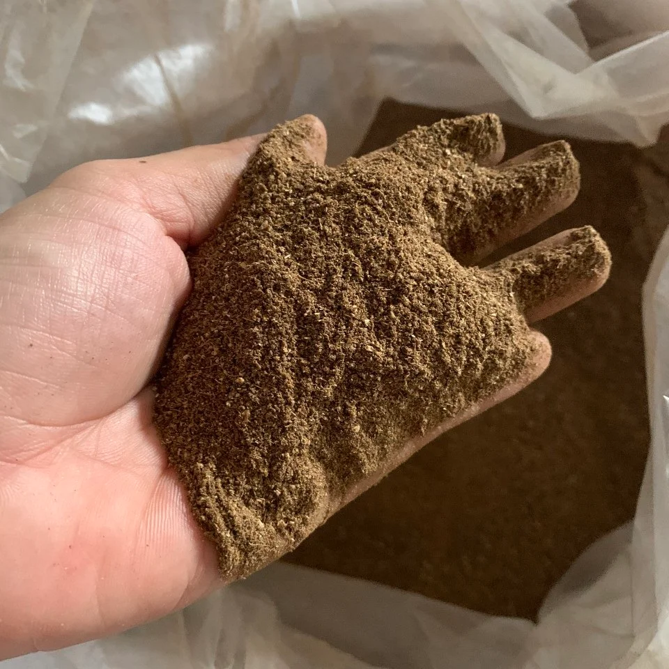 HIGH QUALITY SUGARCANE MOLASSES POWDER FOR ANIMAL FEED FROM VIETNAM