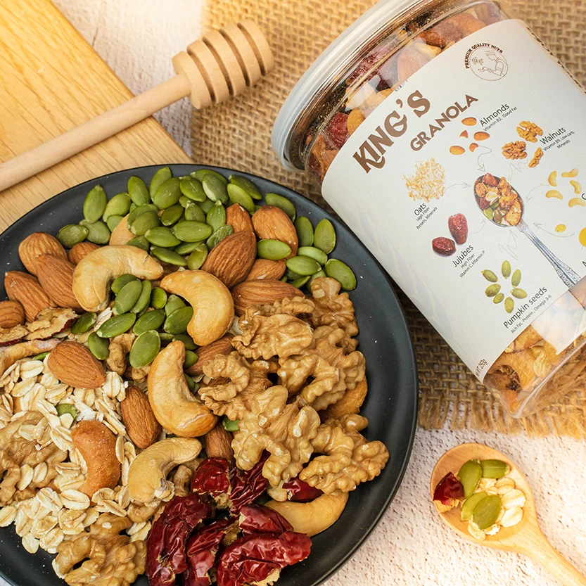 Box Packaging Sugar-Free Baked Oat Walnut Granola for Adult with Vani and Honey Flavor