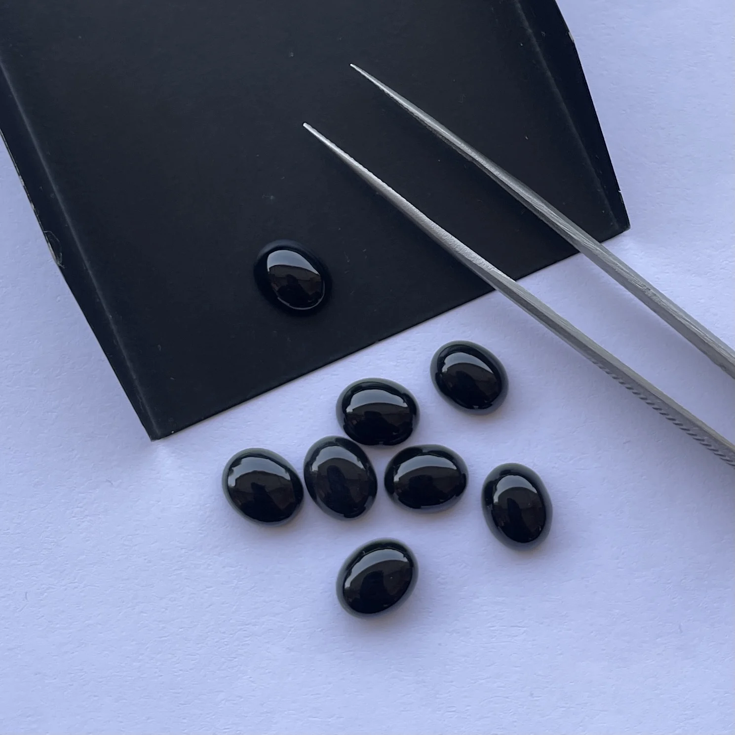 Натуральный черный камень из оникса гладкие овальные свободные Калиброванные Кабошоны купить у драгоценных камней оптовая продажа полудрагоценный магазин сейчас