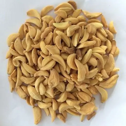Fresh Dehydrated Garlic Flakes and cloves Indian origin