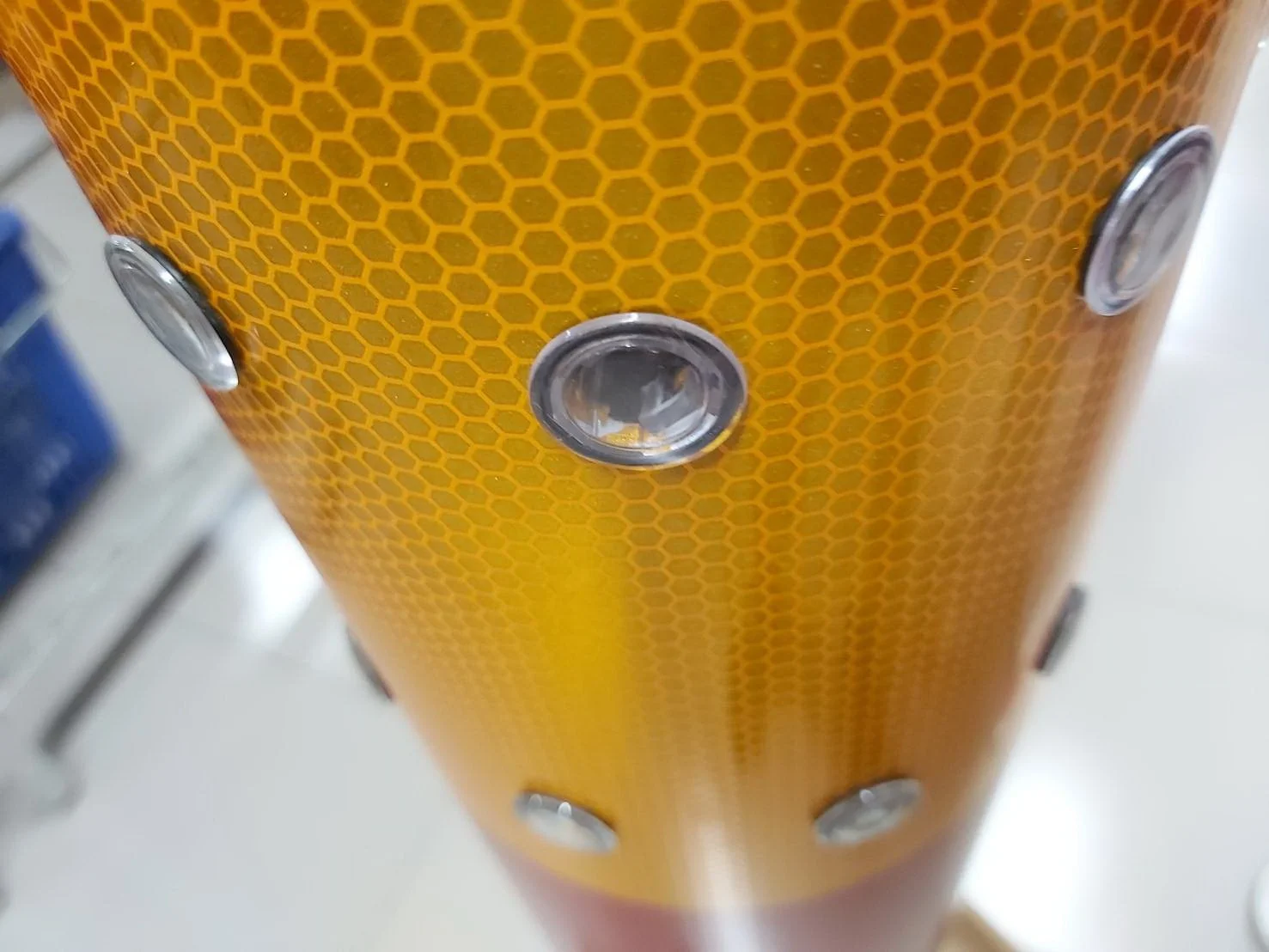 Solar LED Flashing Delineator Posts with Reflective Sheeting