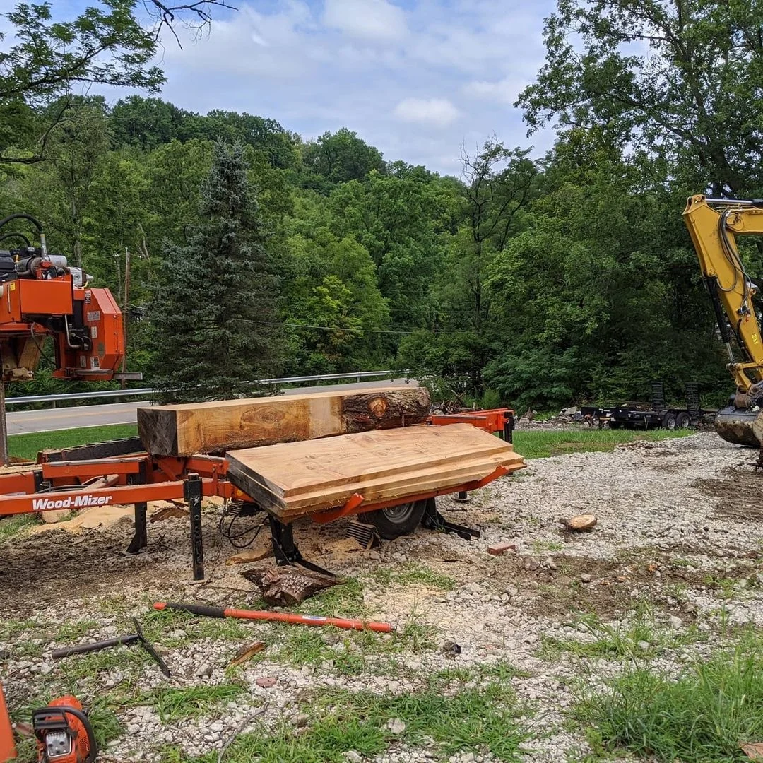 CHEAP PINE WOOD LUMBER,LARCH SPRUCE BIRCH FIR WOOD LUMBER UKRAINIAN MANUFACTURER AT