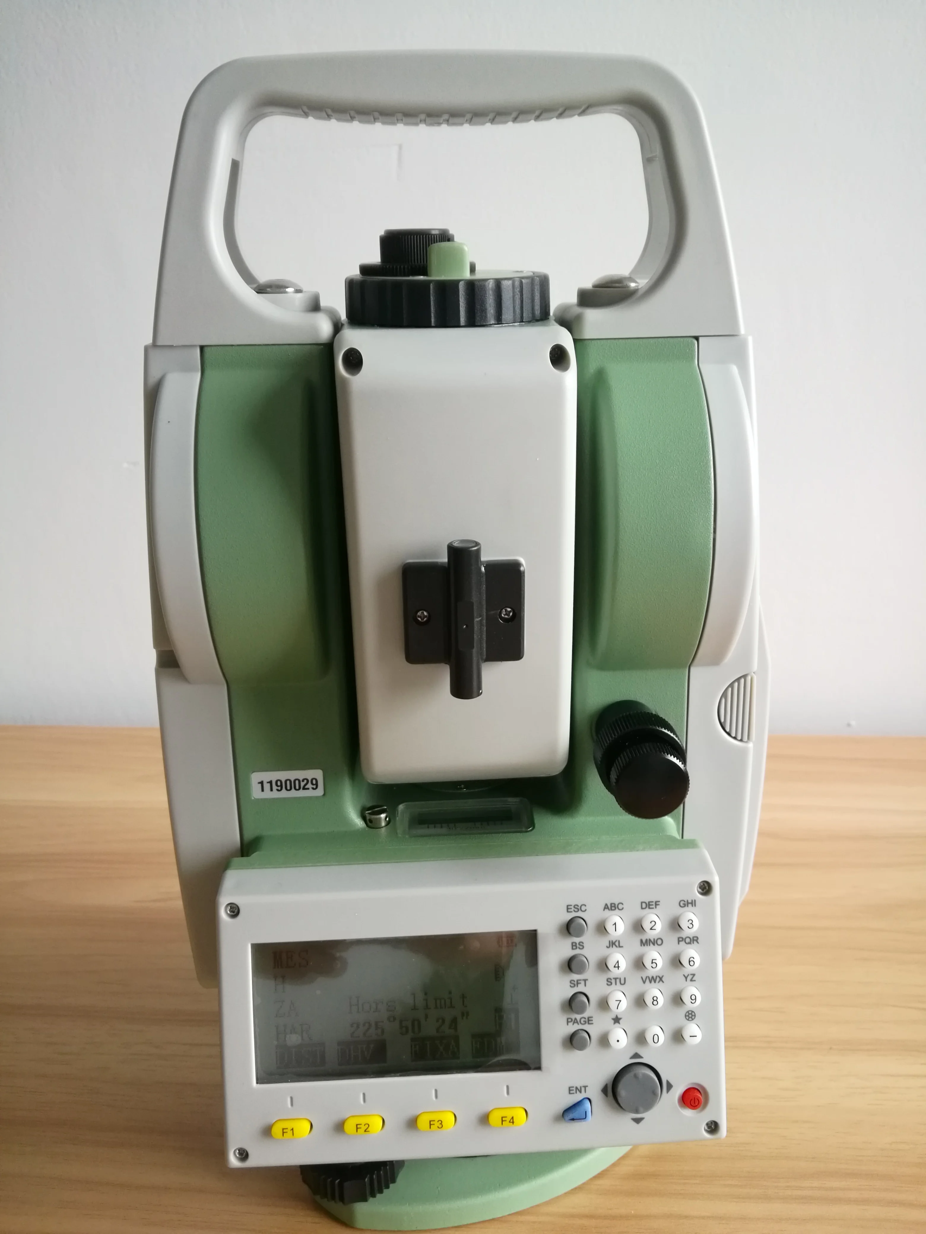 China Brand new Mato Total Station MTS802R Reflectorless Total Station None prism  Distance 500m to 800m