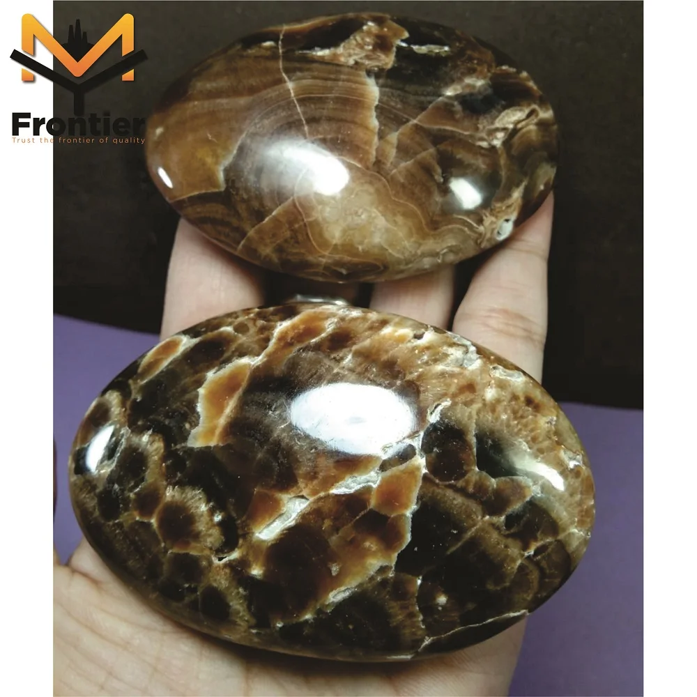 High Quality Natural Chocolate Calcite Handmade Palm Stones Showpiece Polished OEM Gemstone Healing Crystal Craft from Pakistan.