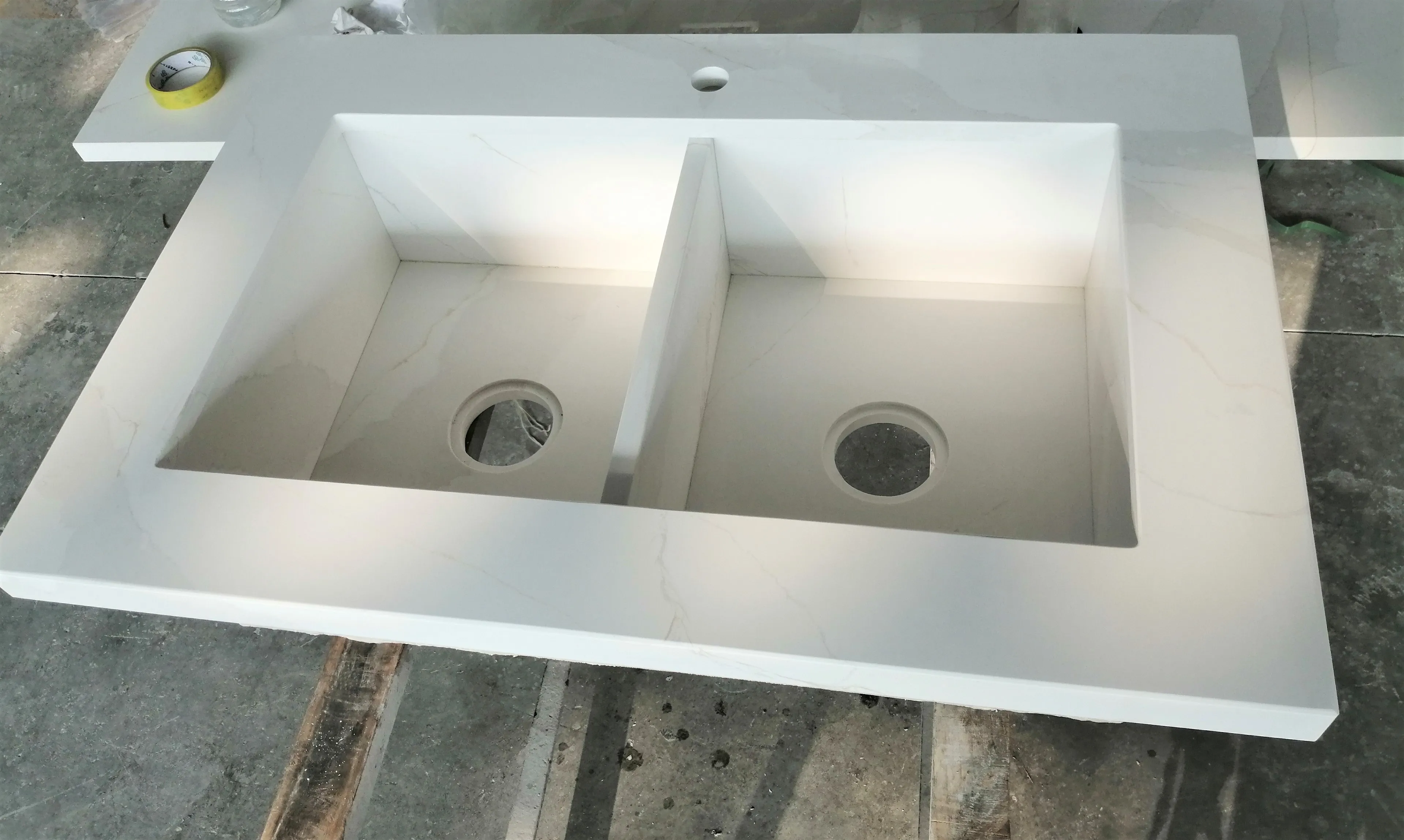 Yunfu Factory Price Quartz Stone Slabs for Kitchen Countertops/Artifical Quartz Stone