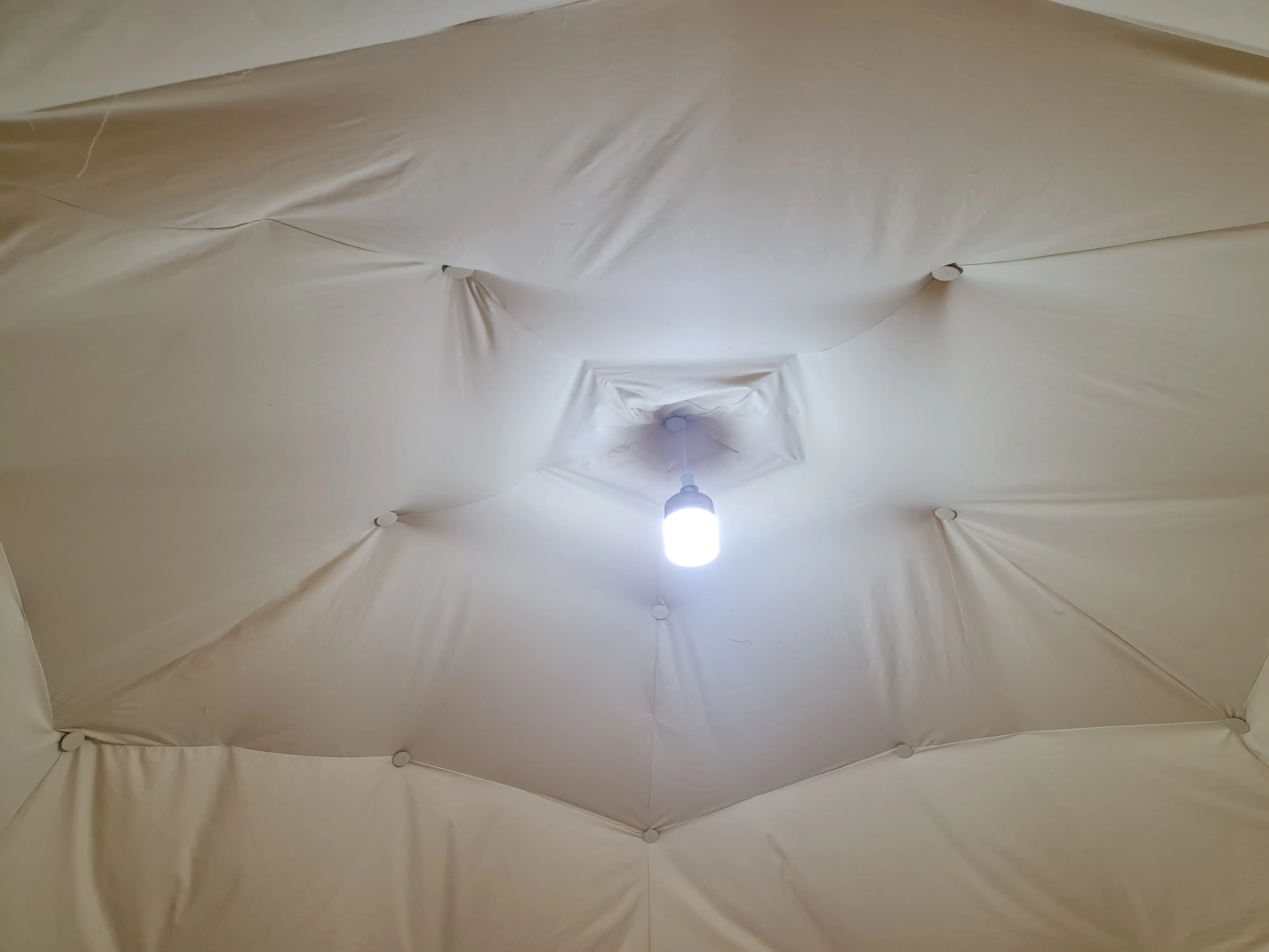 Luxury Geodesic Dome Glamping Tent For Outdoors with Sunlight-Windows Geodesic Tent For Outdoor Event Party Wedding Camping