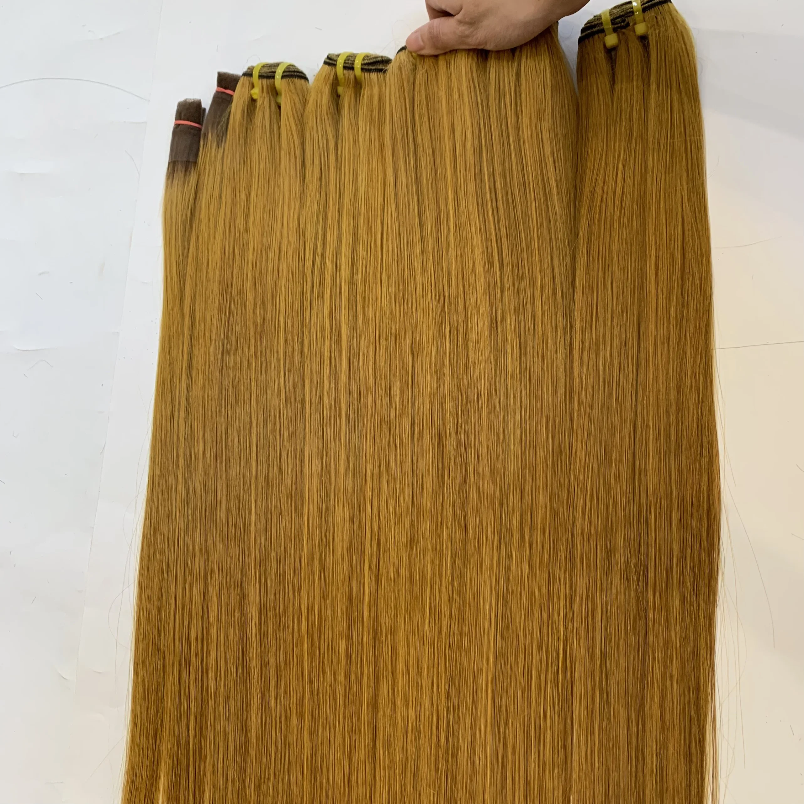 Оптовая продажа лучшее качество 100% человеческие волосы Remy супер двойные прямые класса 10A желтого цвета вьетнамские