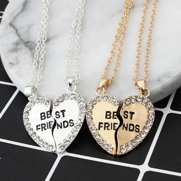 
2pcs/set Best Friends Forever Kissing Heart Pendant Necklaces Love Heart Friendship Creative BFF Keepsake 