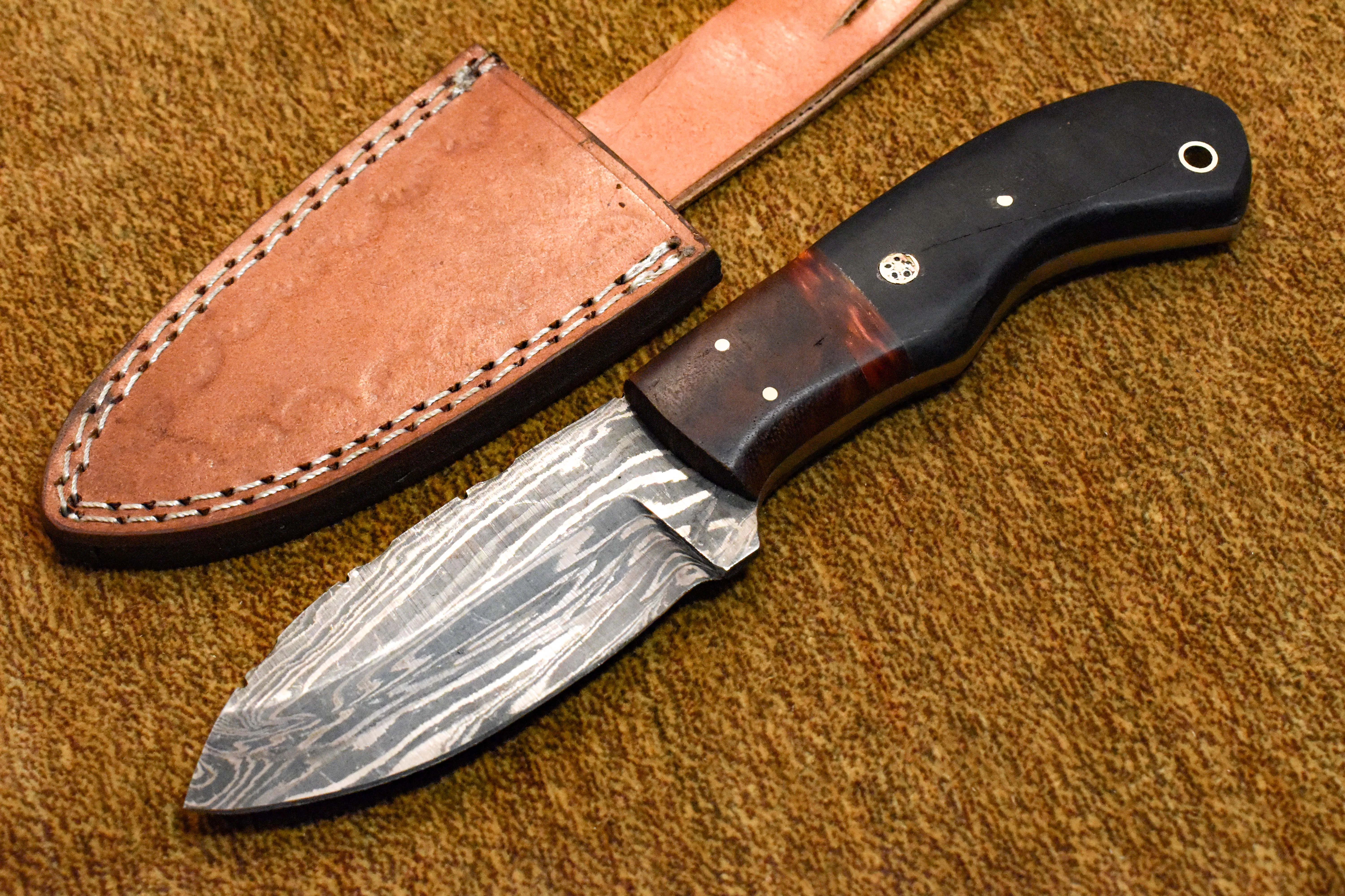 Ручка ножа из дамасской стали ручной работы материал Микарта и