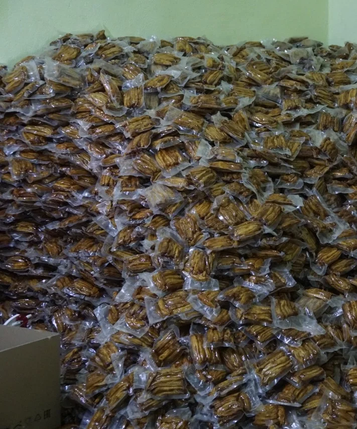 Hot Sale Soft Sweet Taste Dried Banana 12-24 Months Shelf Life Organic Yellow Packing In Vacuum Pack Peel Banana From Vietnam