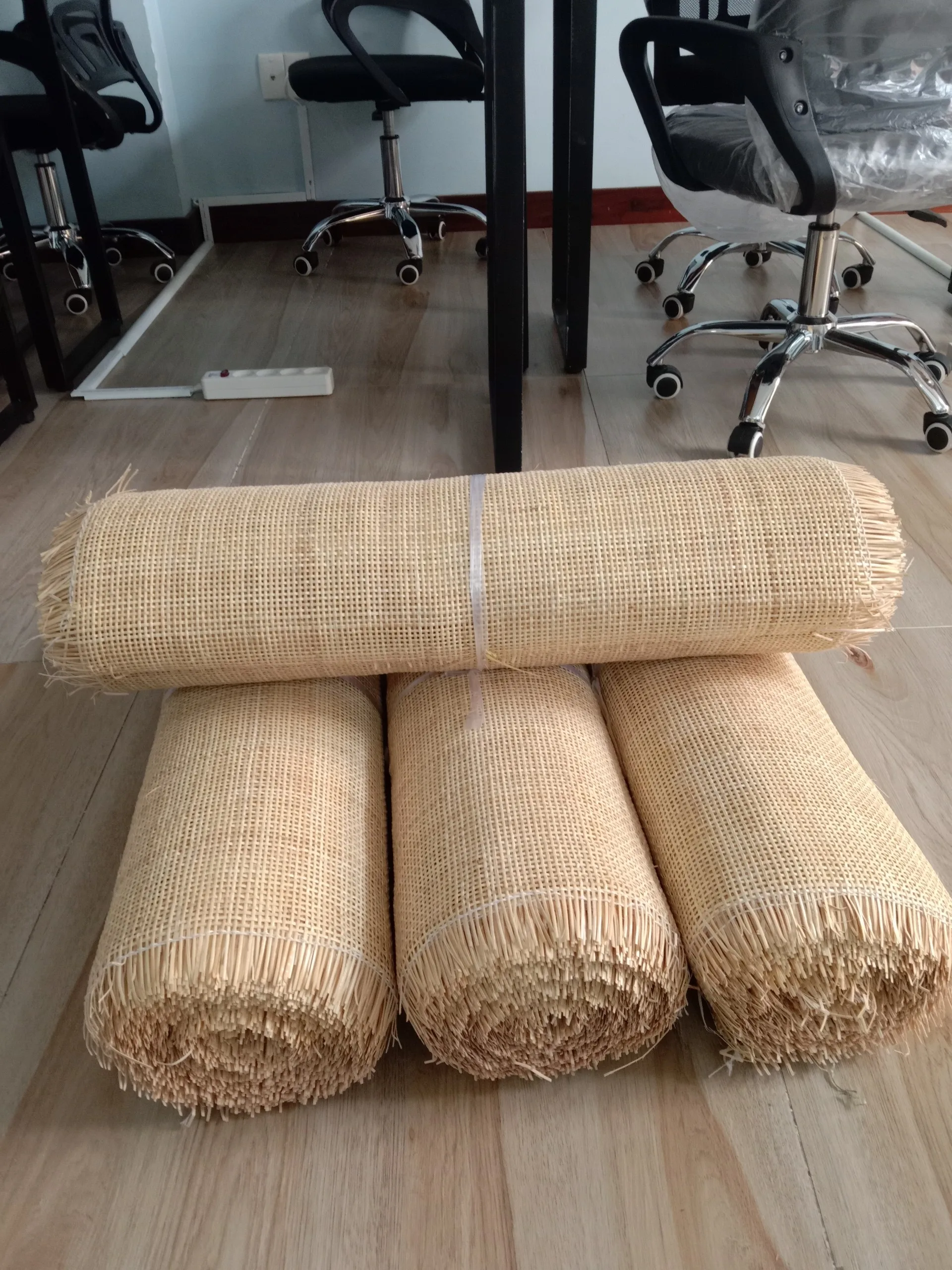 Open rattan material rolls - Radio weave rattan cane roll from Vietnam best for making furniture 99 Gold Data