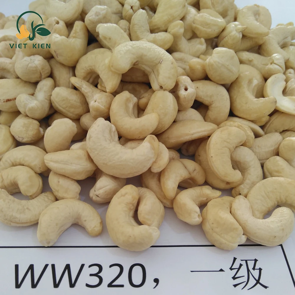 
CASHEW KERNELS WW320 / CHINA QUALITY 