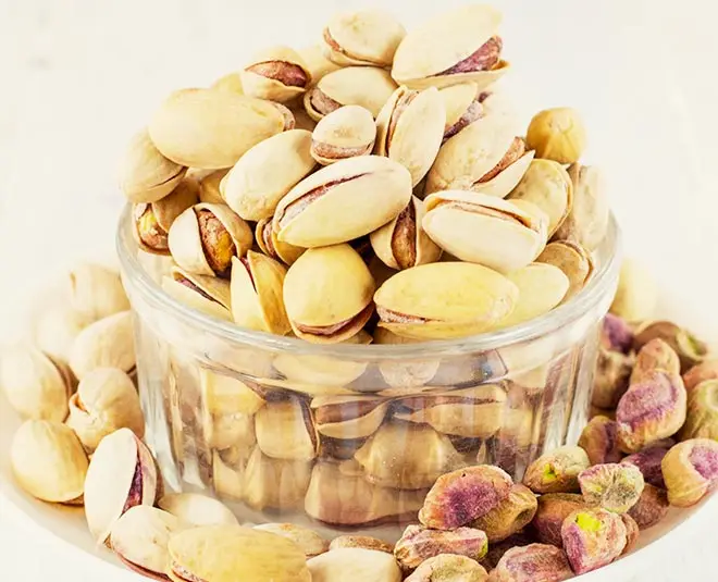 Натуральные соленые фисташевые орехи высокого качества