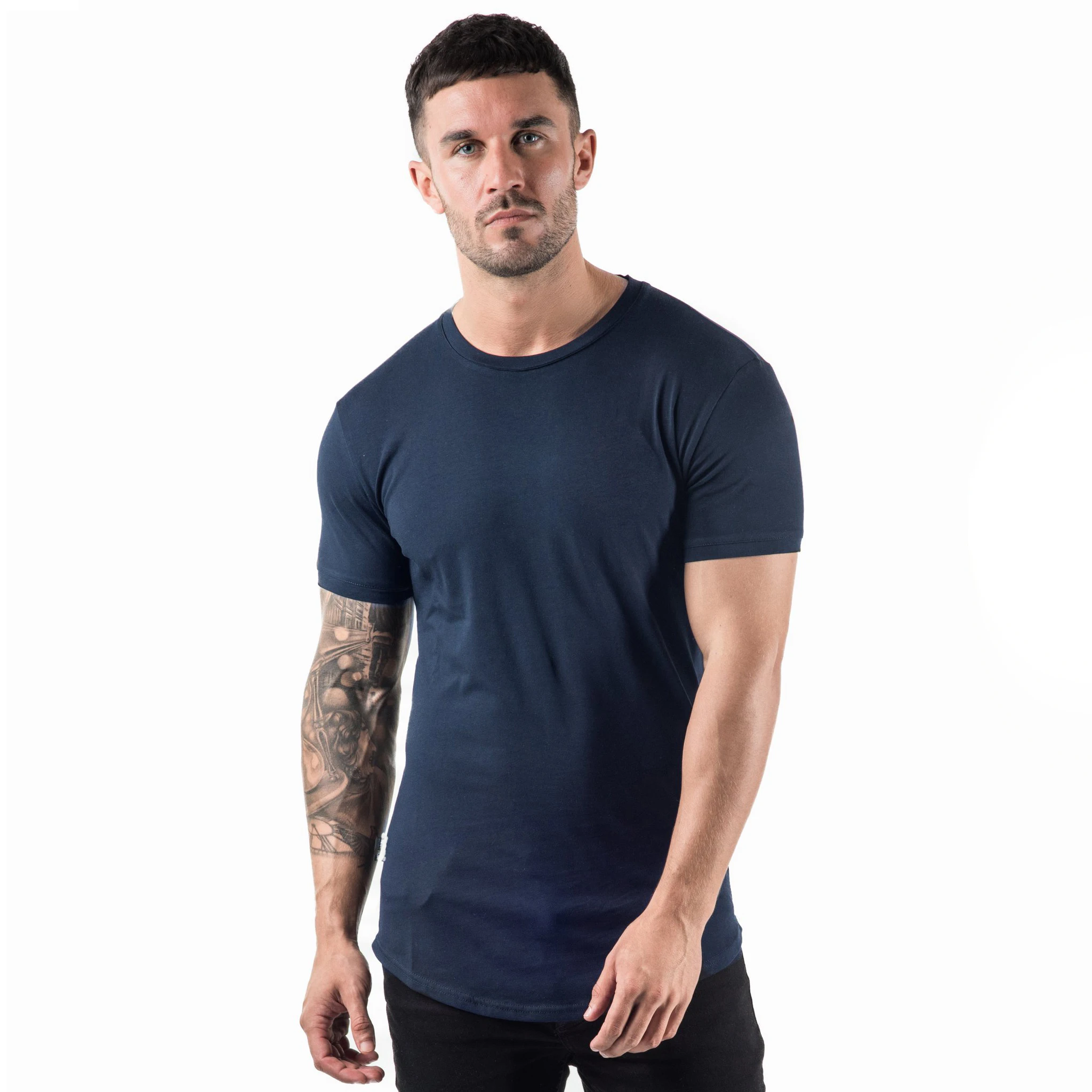High Quality Custom 100% Cotton Slim Hipster Hip Hop Fit T-Shirts Long Line Men T Shirt Blank Longline T Shirts With Curved Hem