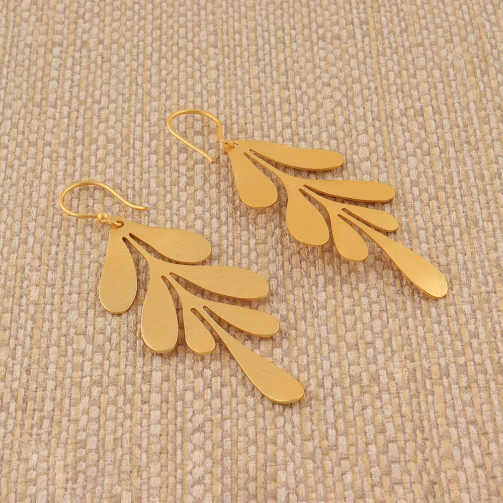 Gold Plated Leaf Designs Brass Metal Hook Earring jewelry For Jamboree Festival Of Music And Drama Jewellery Mode Joyas E-1364