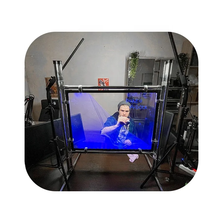 
Прозрачная белая доска 60x80 см, противоударное закаленное стекло (от 3 мм), металлическая устойчивая подставка, 2 маленьких лампы и маркеры в комплекте 