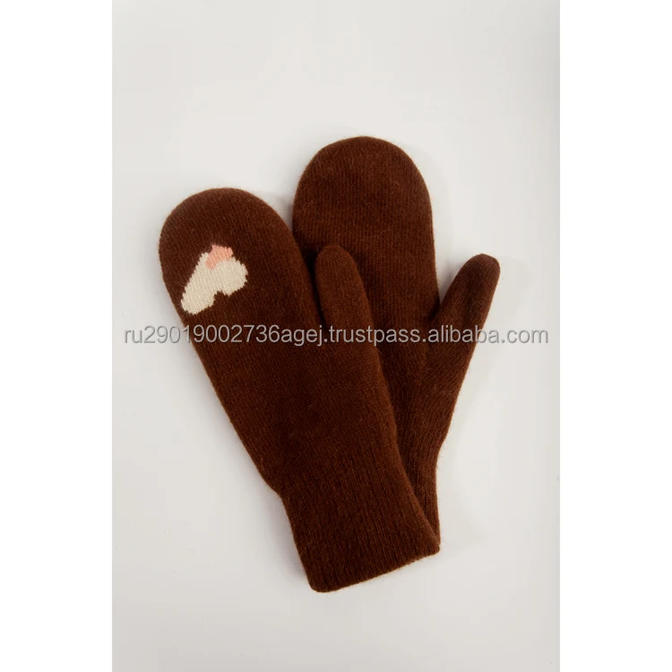 Quality knit mittens for autumn/winter hand crafted in traditional style manufacturer prices women knitwear
