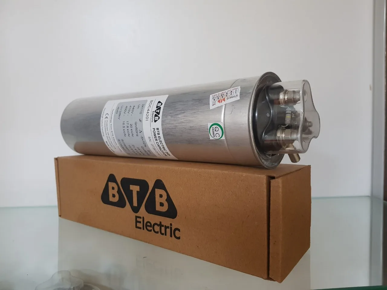 SUPER POWER Capacitor bank  25 kvar 3 phases 440v Cylinde-new style  2021  TURKEY  Original manufacture