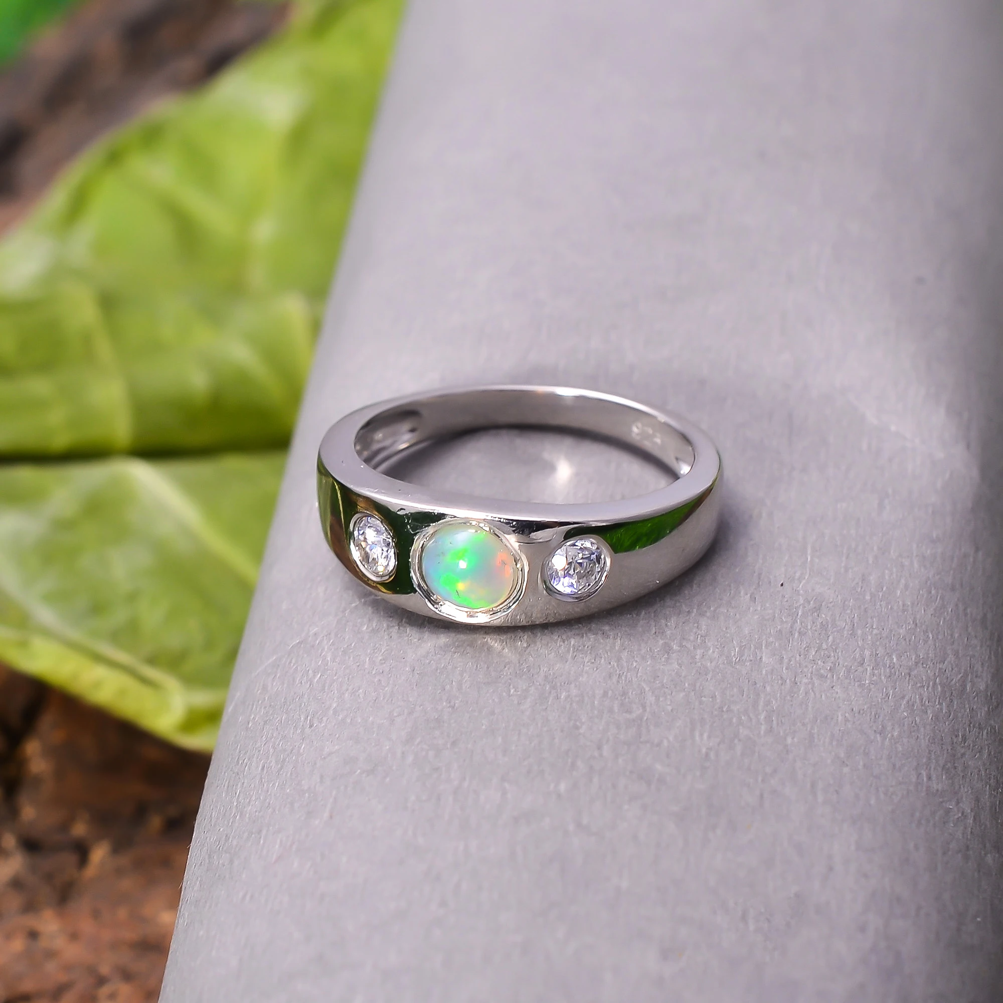 92.5 Sterling Silver 2.8 Gram Ring,Natural Ethiopian Opal And Zircon Gemstone Latest Simple Design Top Quality