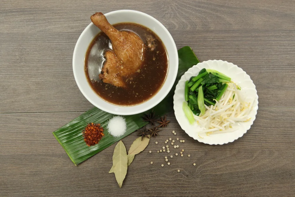 
Retort Food Stew Duck Soup manufactured by SD Suandusit 