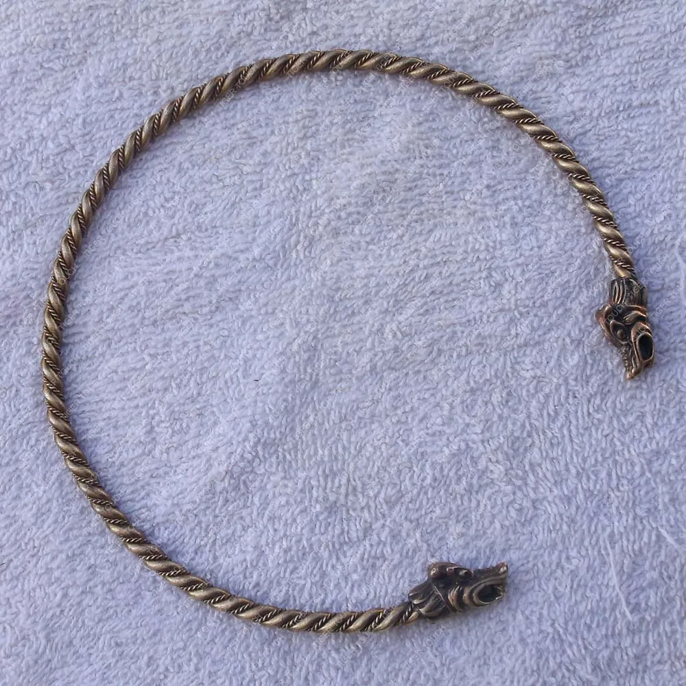 Viking крутящий момент с драконом головки латунь Волчья Голова Torc celti torc TT-7389