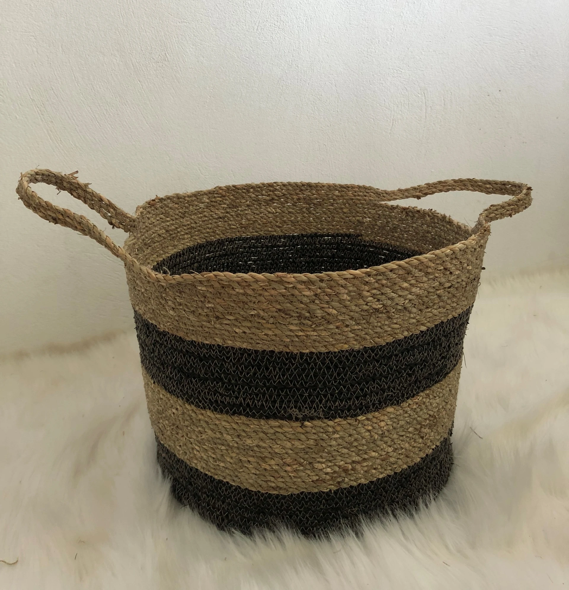 2022 Sea Grass Basket With Handles - Natural Black And Brown Striped Sedge Basket For Home Decoration, Laundry, Picnic