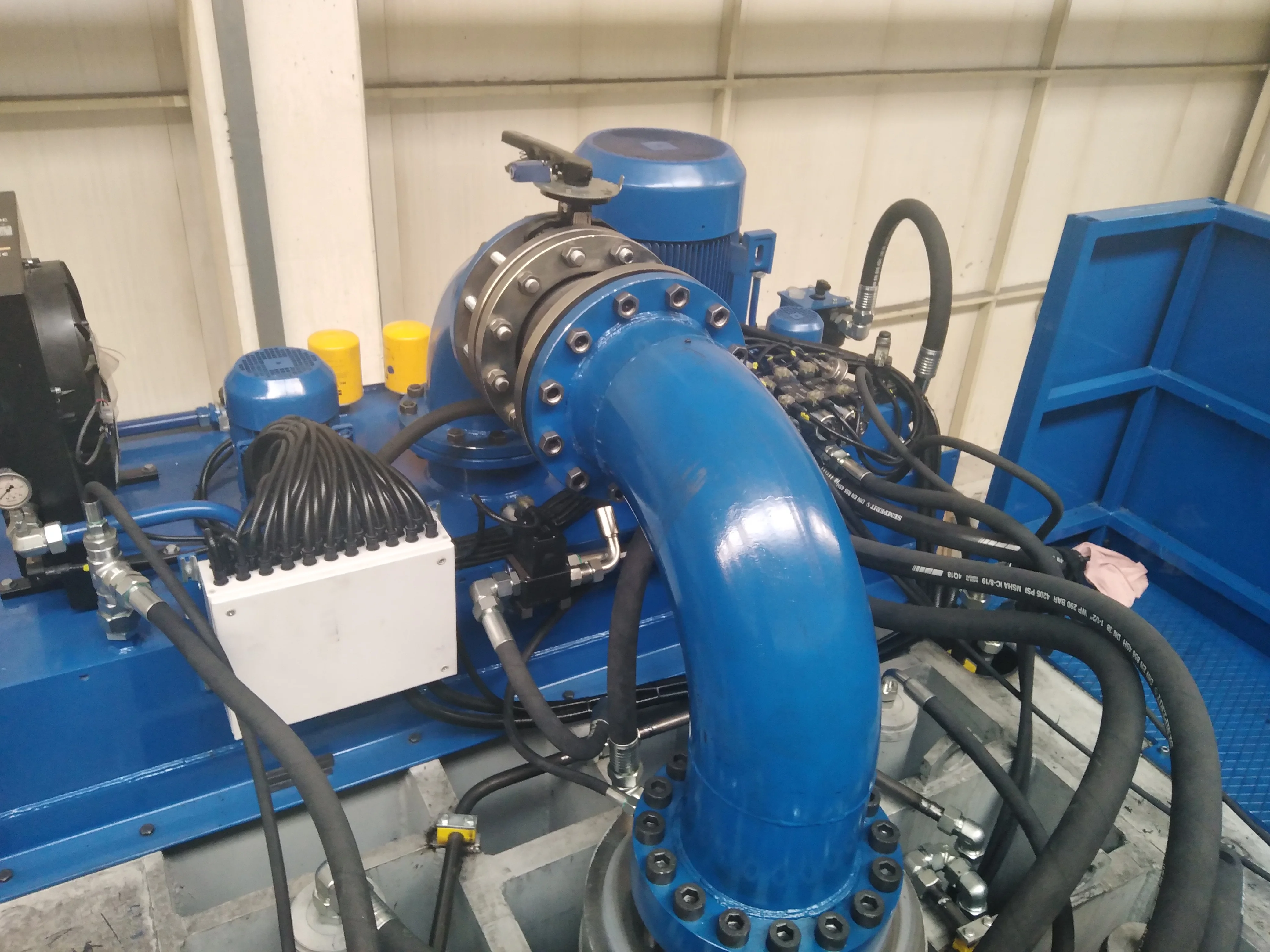 DDP850 Hydraulic Deep Drawing Press With Double Effect For Specific Purpose 1000-15000 kN