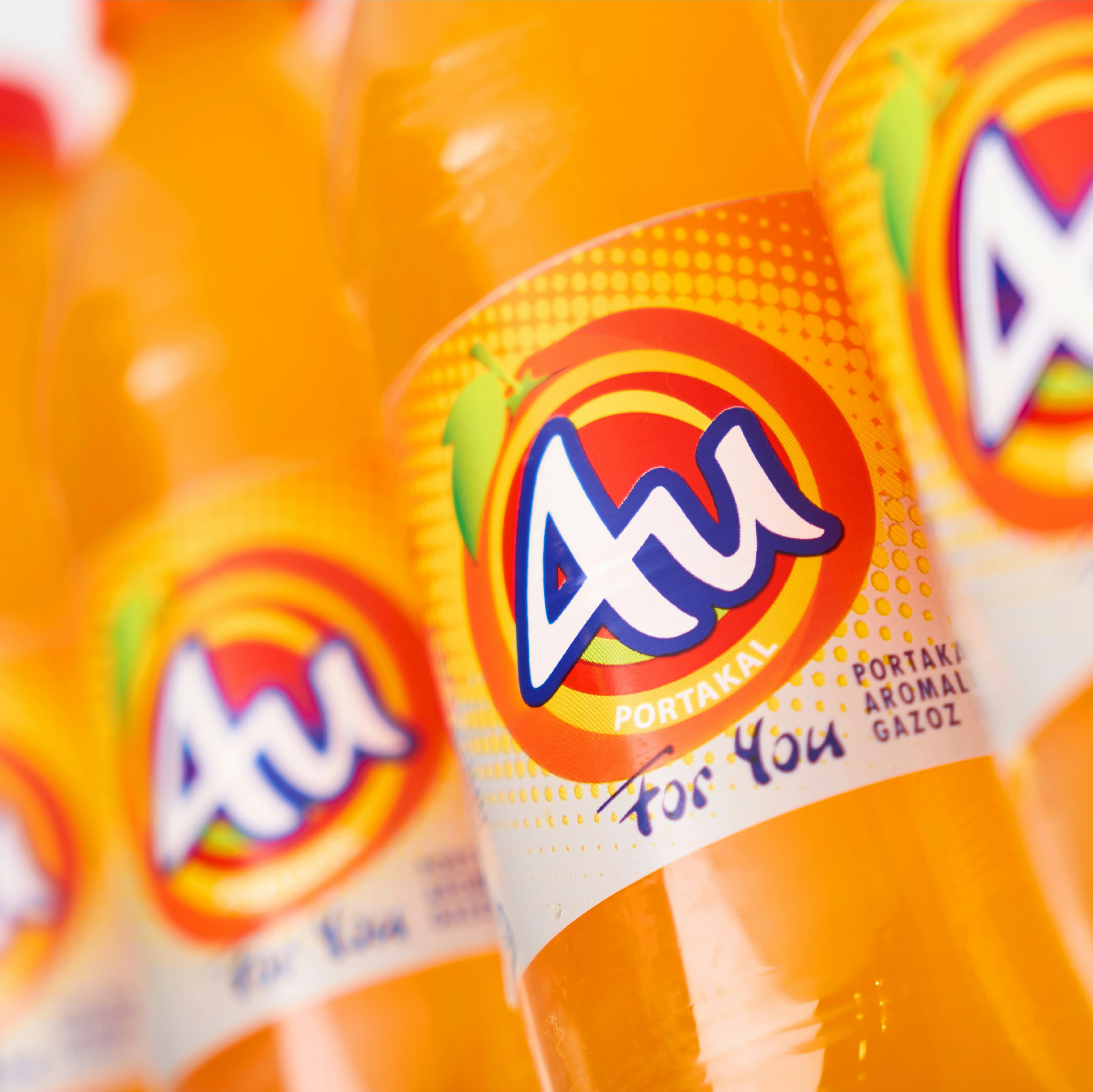 Газированные безалкогольные напитки с ароматом апельсина низкокалорийные Халяльные и холодные бренд 4U