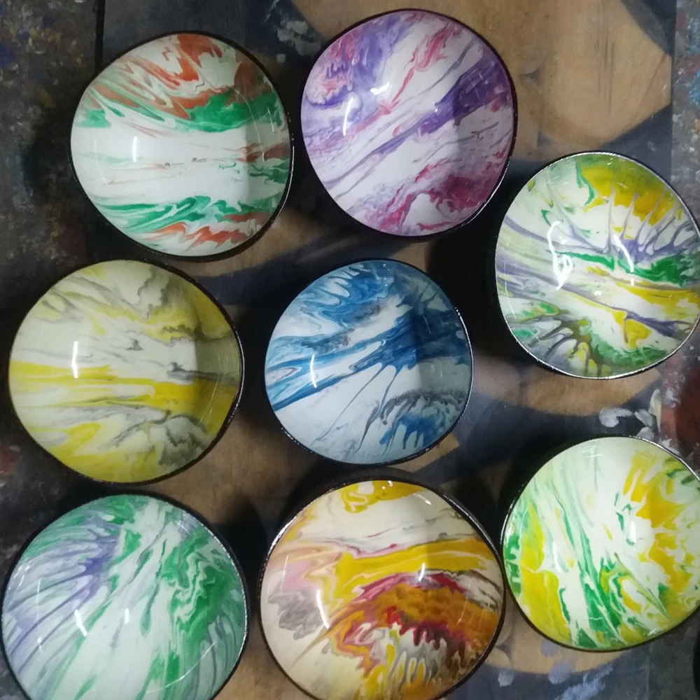 Lacquer coconut shell bowl