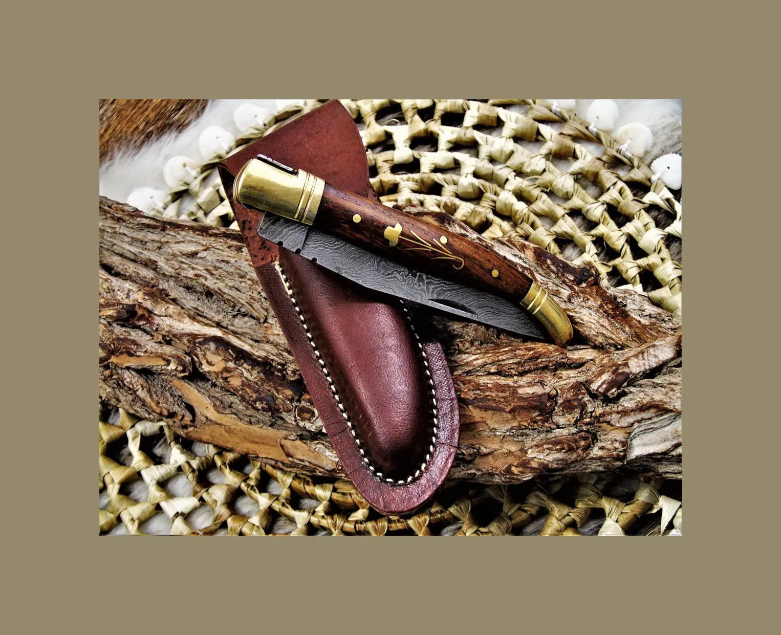 Складной нож для выживания