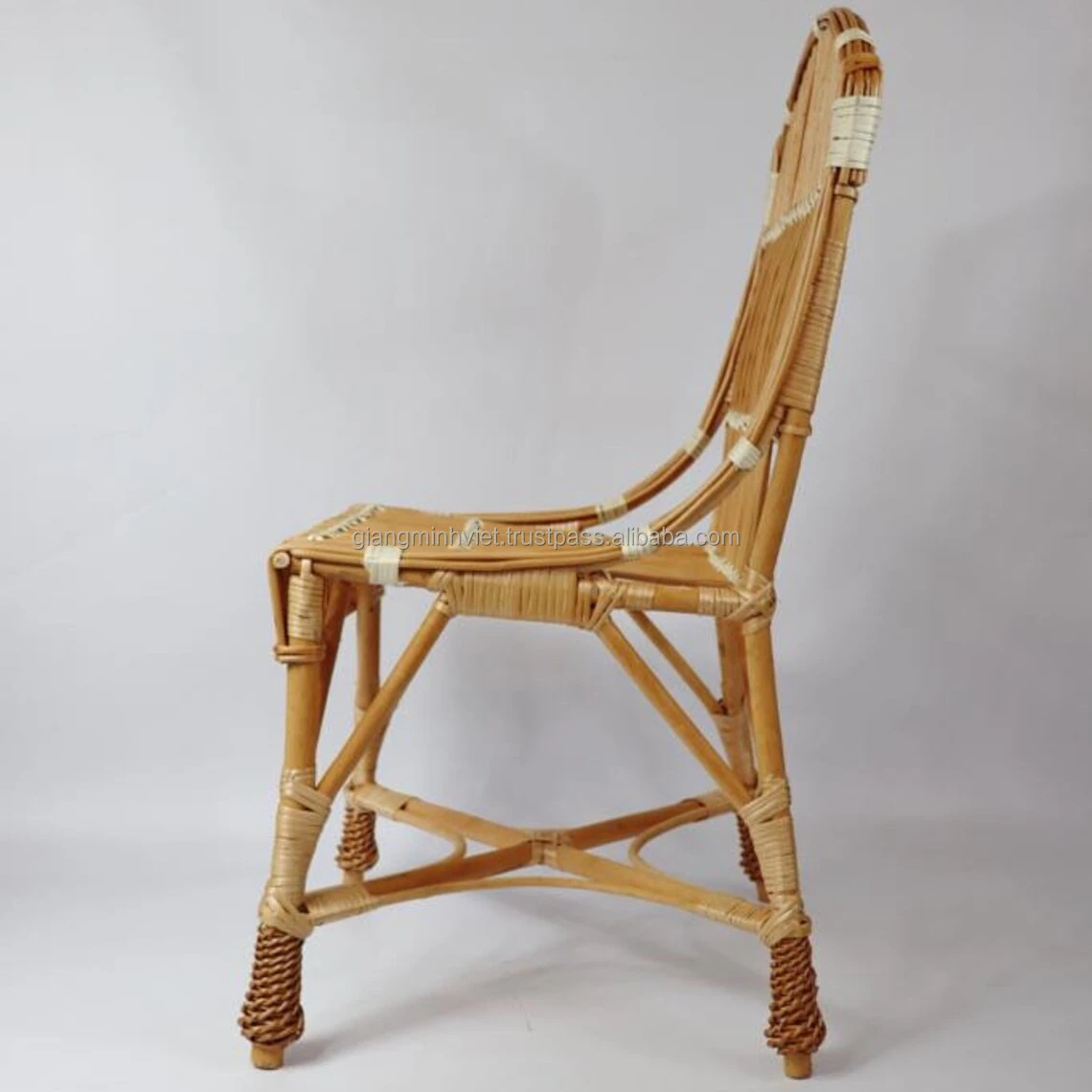 High quality comfortable natural outdoor garden living room rattan chair made in Vietnam For Hotel Chairs