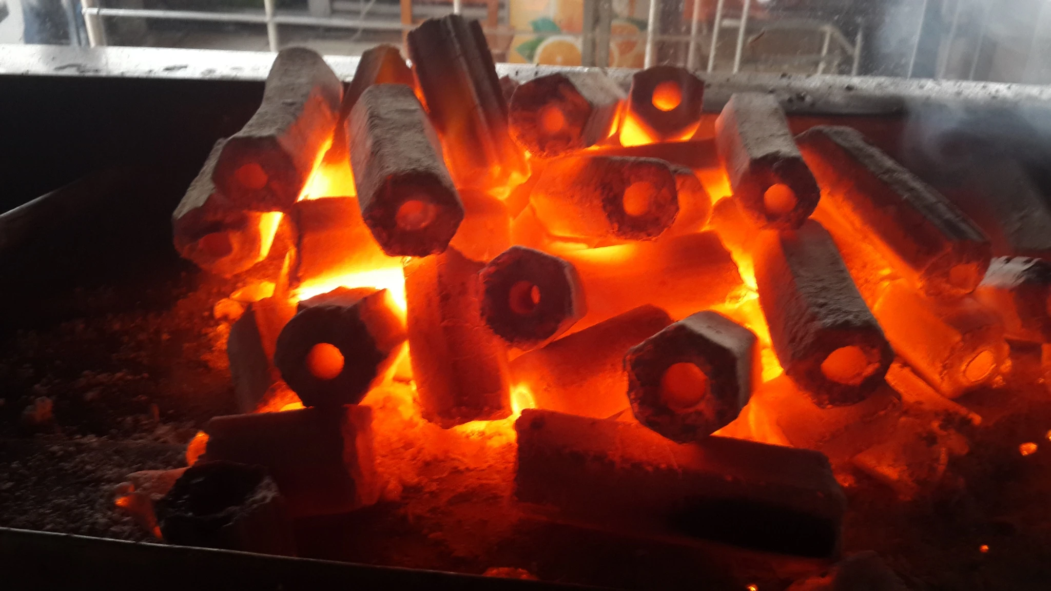 Hexagonal Charcoals Premium Quality Sawdust Briquette Charcoal - Malaysia and Indonesia Origin