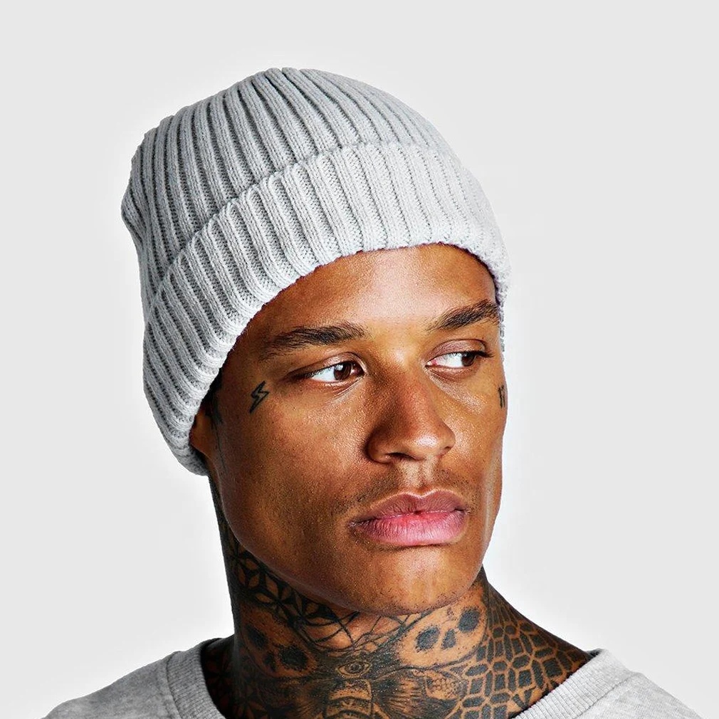 Оптовая продажа, дешевая вязаная шапка с напуском из мериносовой шерсти