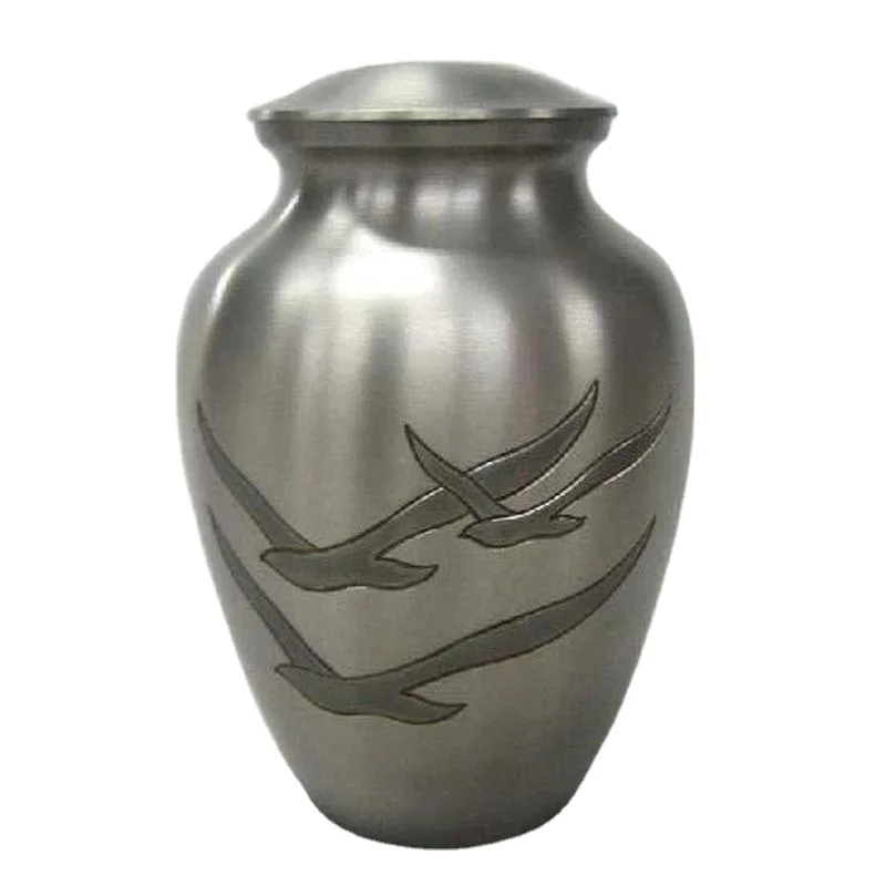 Hot Engraved Doves Going Home Elite Brass Adult Cremation urns wings of freedom funeral urns for ashes Hot Sale Cremation Urns