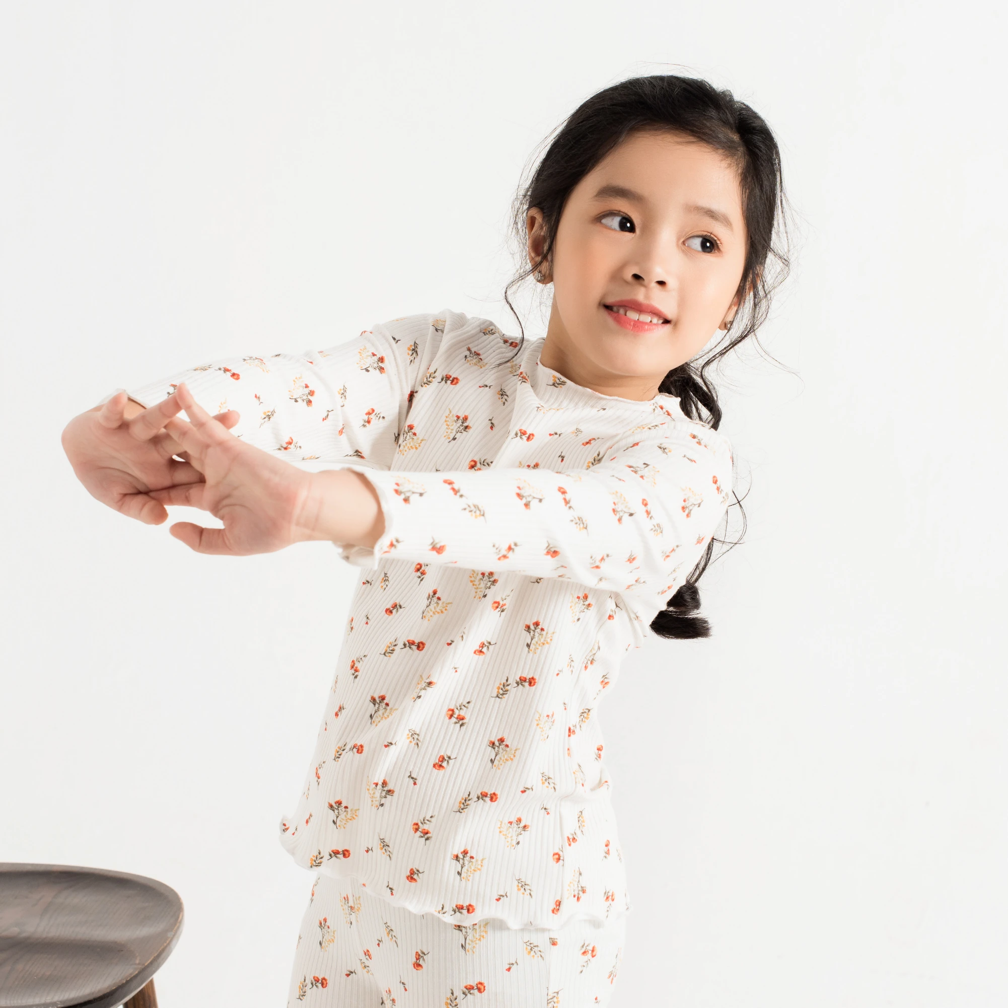 
Оптовая продажа, Детские хлопковые пижамы с цветочным принтом для девочек 