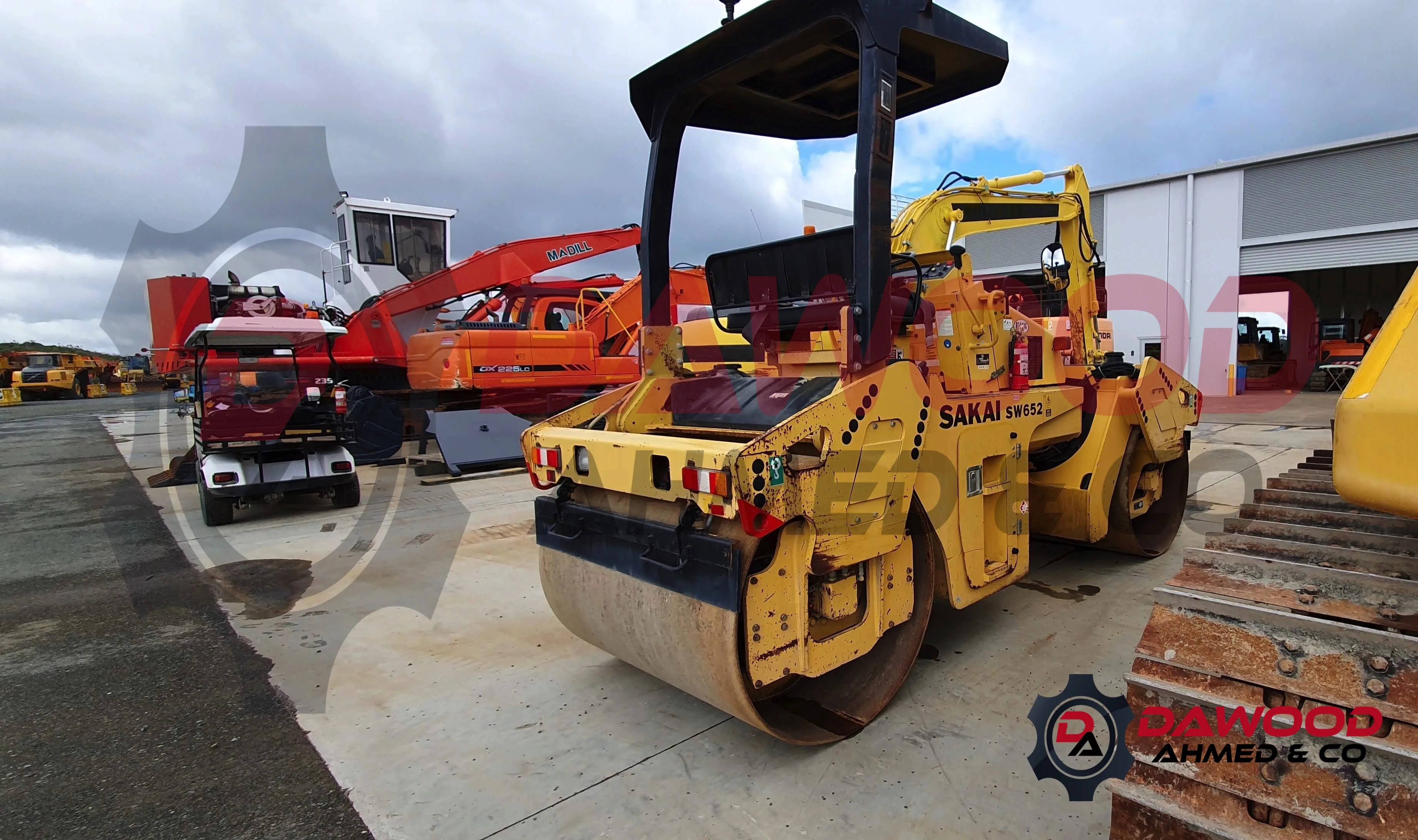 
Used Sakai SW652 Tandem Roller 
