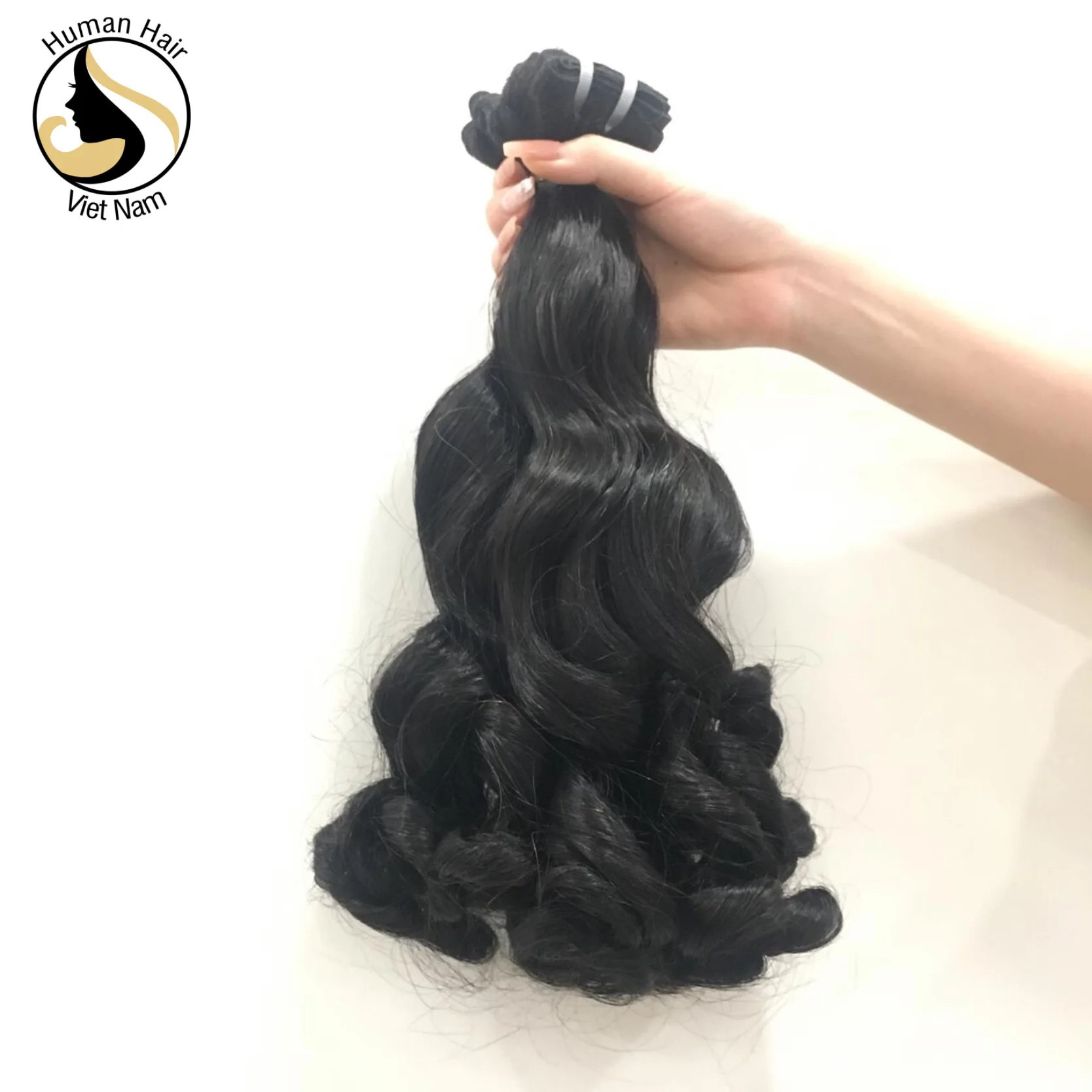 100% Nature, Raw Remy, NO chemical processing ,Wavy Vietnam Human Hair