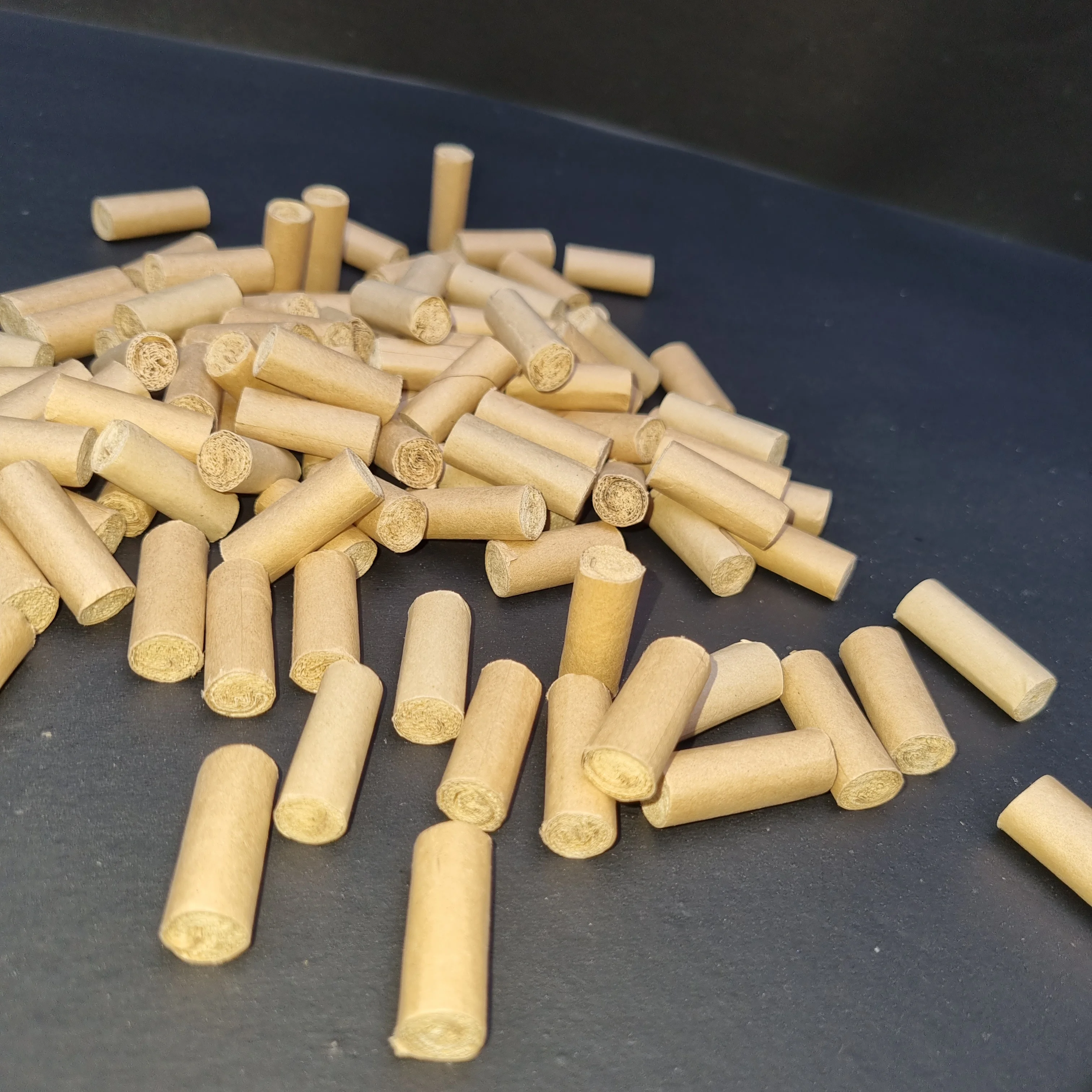 Cooling Corn Husk Filter Tips 25 mm by 9 mm ..jpg