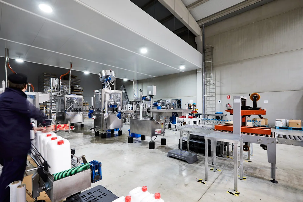 Extra Virgin Olive Oil 25 L Plastic Jerrycan for horeca & foodservice, Sierra de Utiel 100% Spanish Olive Oil