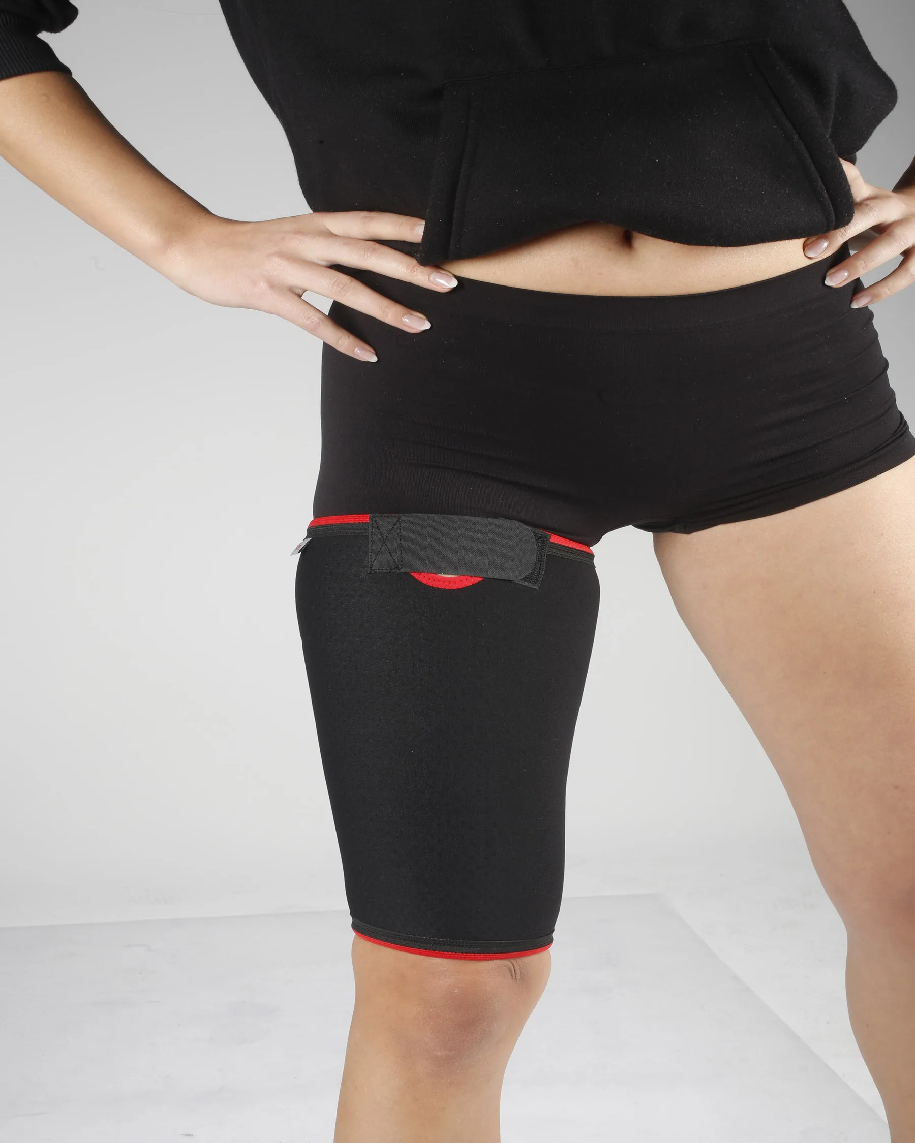 ARMOR NEOPRENE THIGH SUPPORT