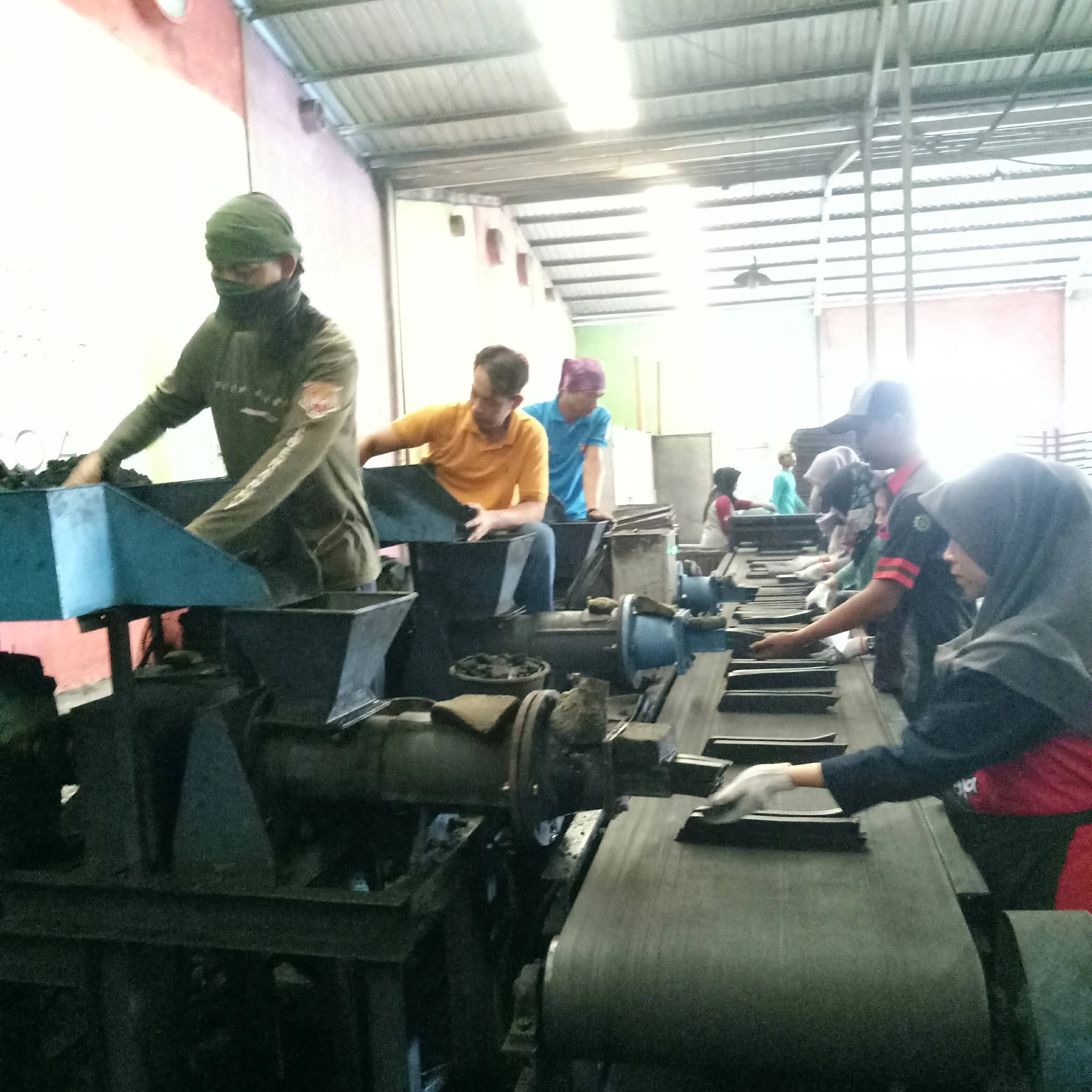 
Hexagon Coconut Shell Charcoal For shisha From Indonesia 