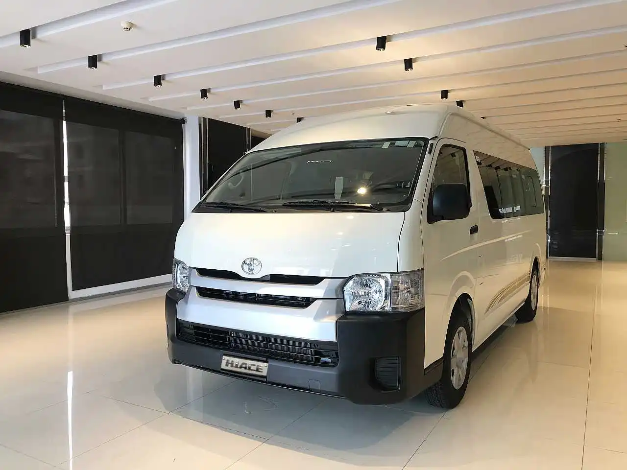 
Fast Selling All FAIRLY USED 2016 FAIRLY USED TOYOTA HIACE BUS FOR SALE. 