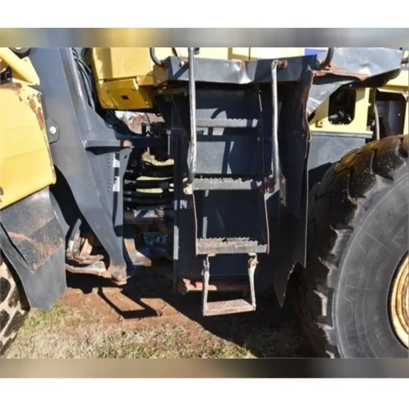 Б/у 2011 KOMATSU погрузчики