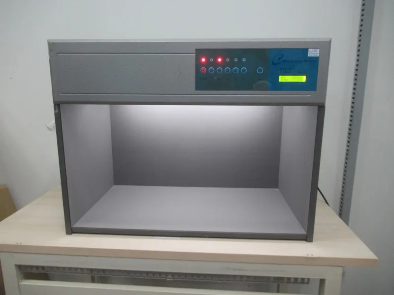 Проверка завода деревянной мебели во Вьетнаме Малайзии Индонезии Камбодже тайской земле и Индии