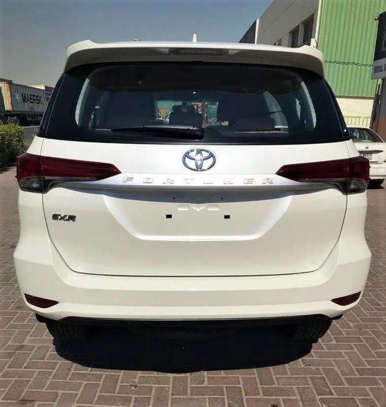 selling 2018 2019 2020 2021 2022 Used LHD - TOYOOTA FORTUNERS 156 2.7L PETROL 4 X 4 EXR AUTO FAST SHIPPING